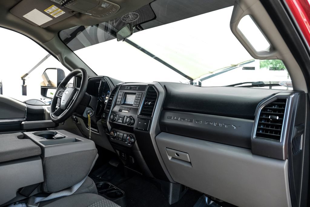Used 2019 Ford F250 XLT w/ XLT Value Package AWD/4WD image 9