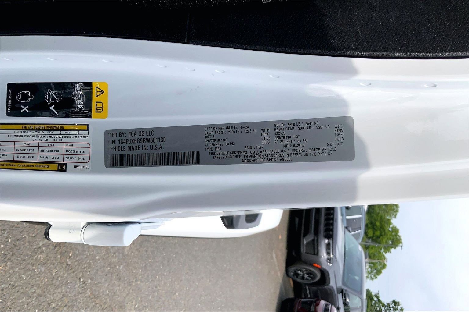Certified 2024 Jeep Wrangler Unlimited Sahara AWD/4WD image 26