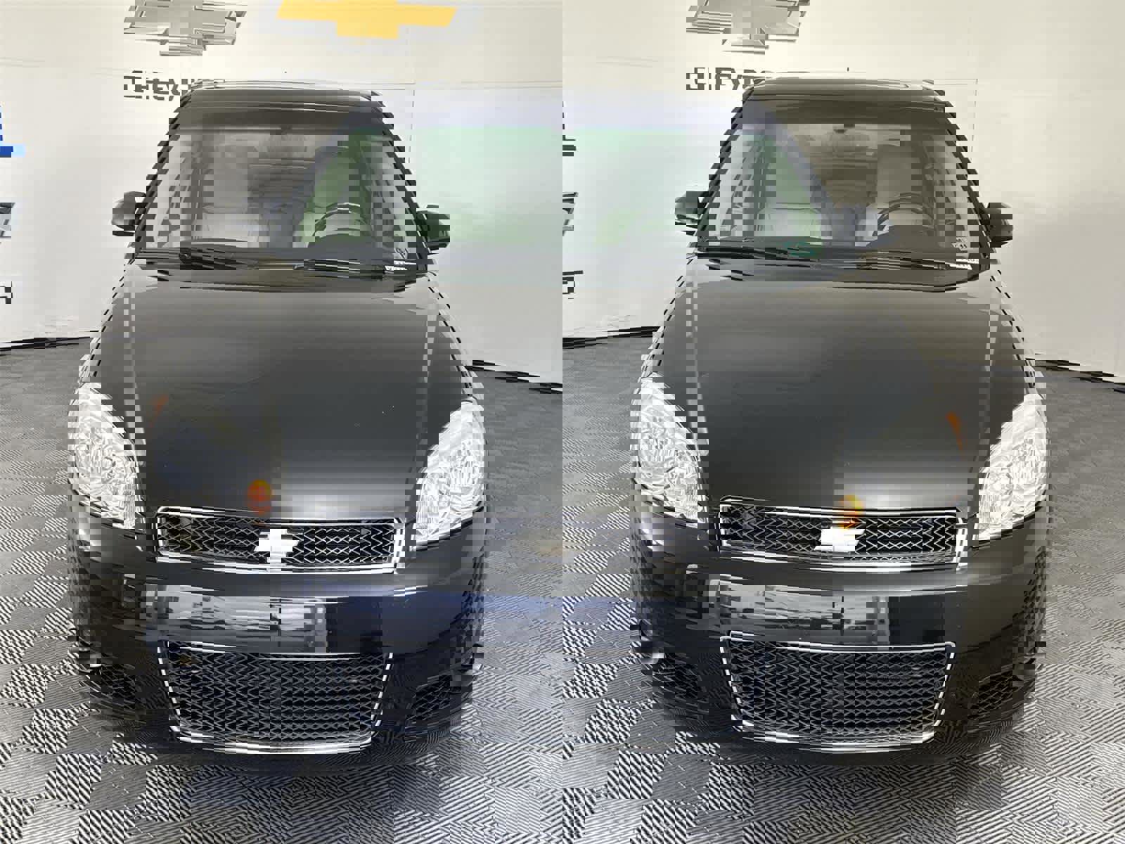 Used 2012 Chevrolet Impala LTZ FWD image 8