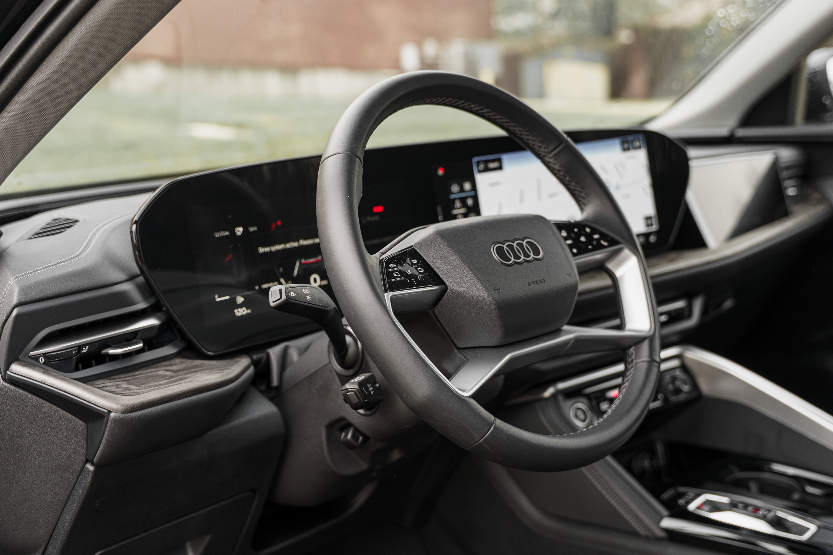 Certified 2025 Audi Q5 Prestige image 9