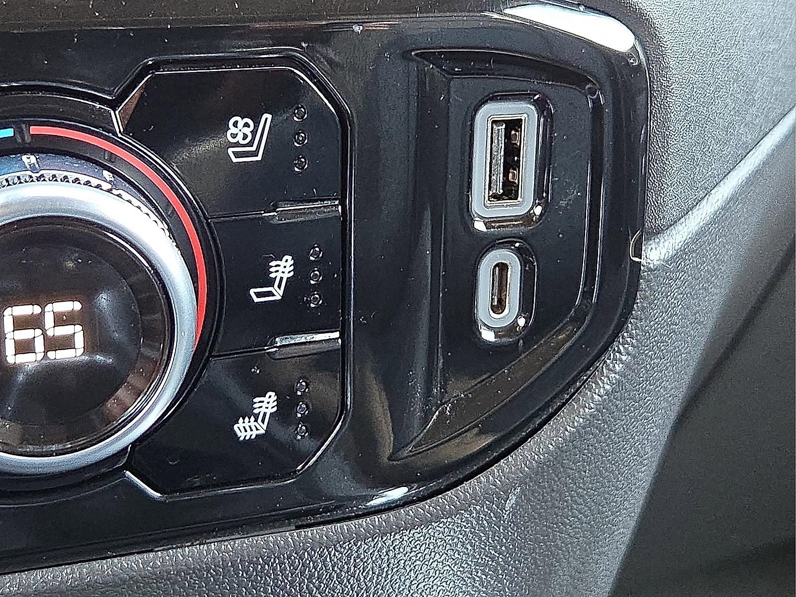 Certified 2023 GMC Sierra 1500 SLT w/ SLT Premium Package image 19