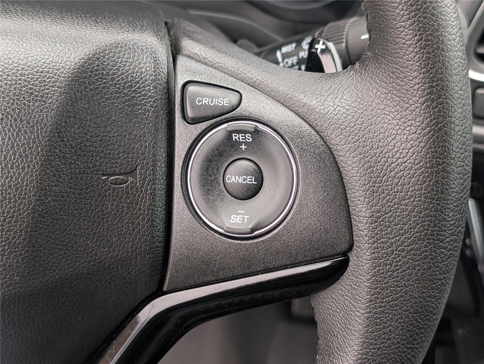 Used 2016 Honda HR-V EX-L image 23