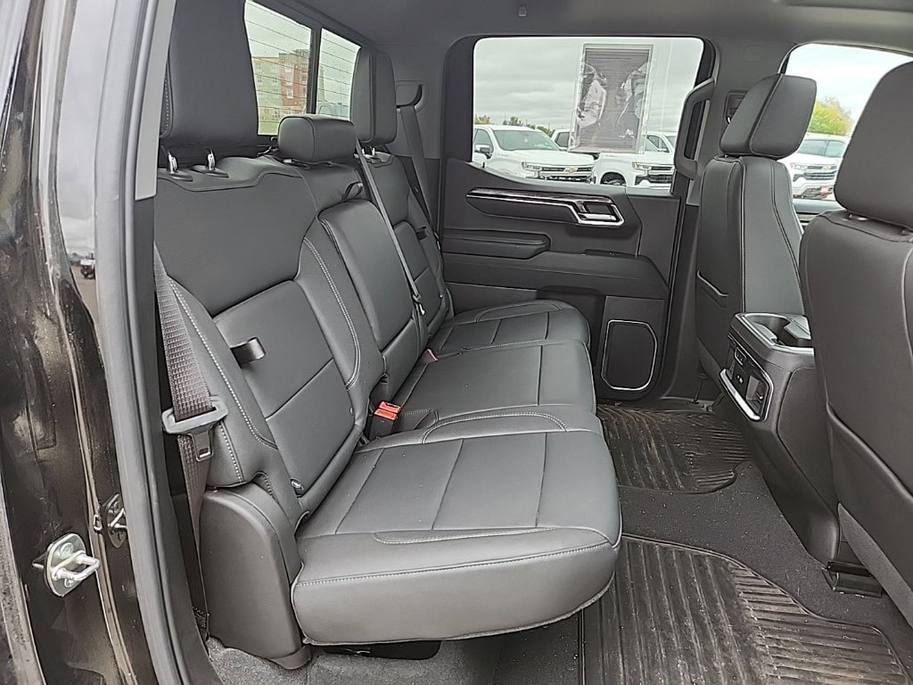 Certified 2024 Chevrolet Silverado 1500 LTZ w/ LTZ Convenience Package II AWD/4WD image 54