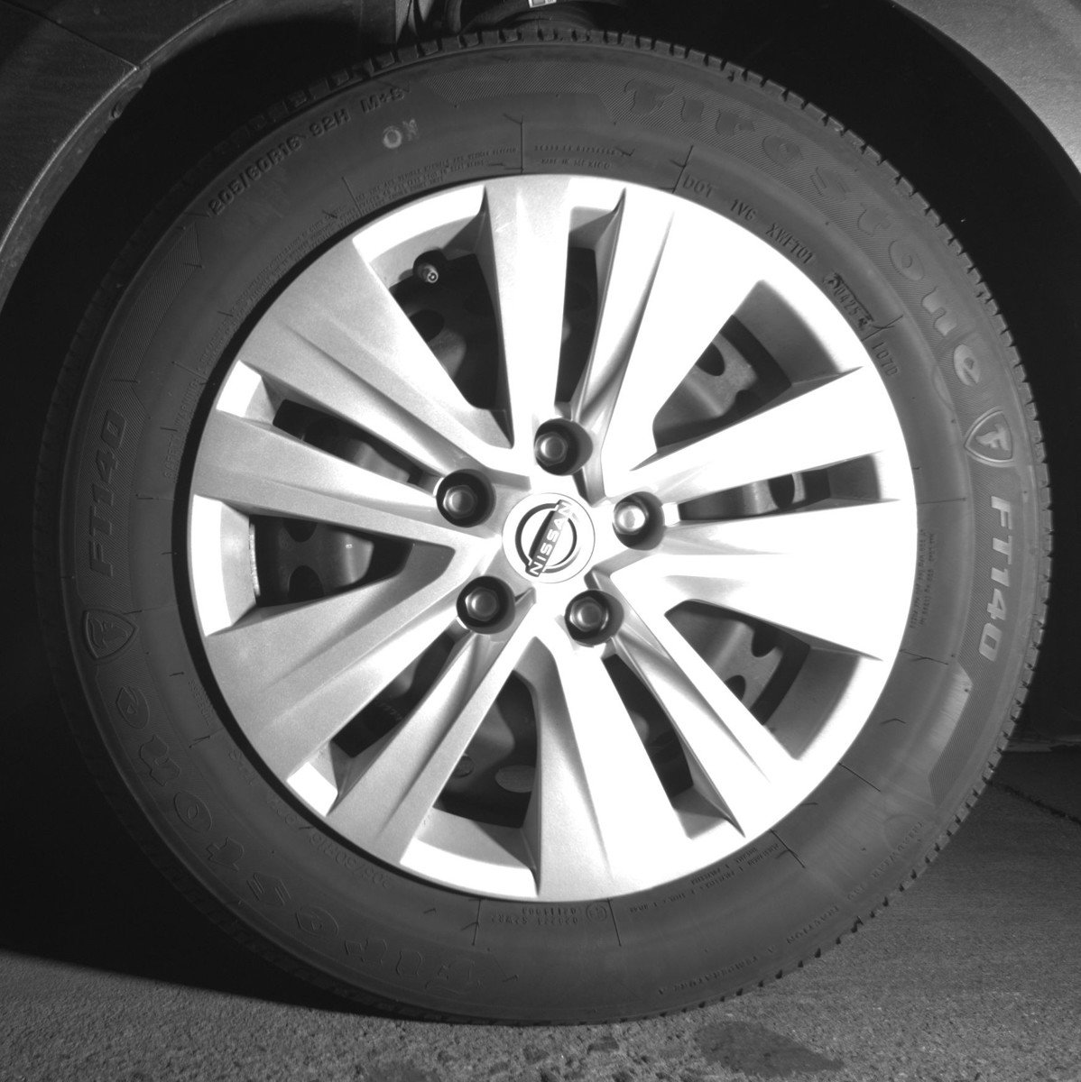 Used 2025 Nissan Sentra S image 12