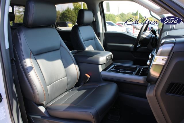 New 2026 Ford F250 Lariat w/ Chrome Package image 7