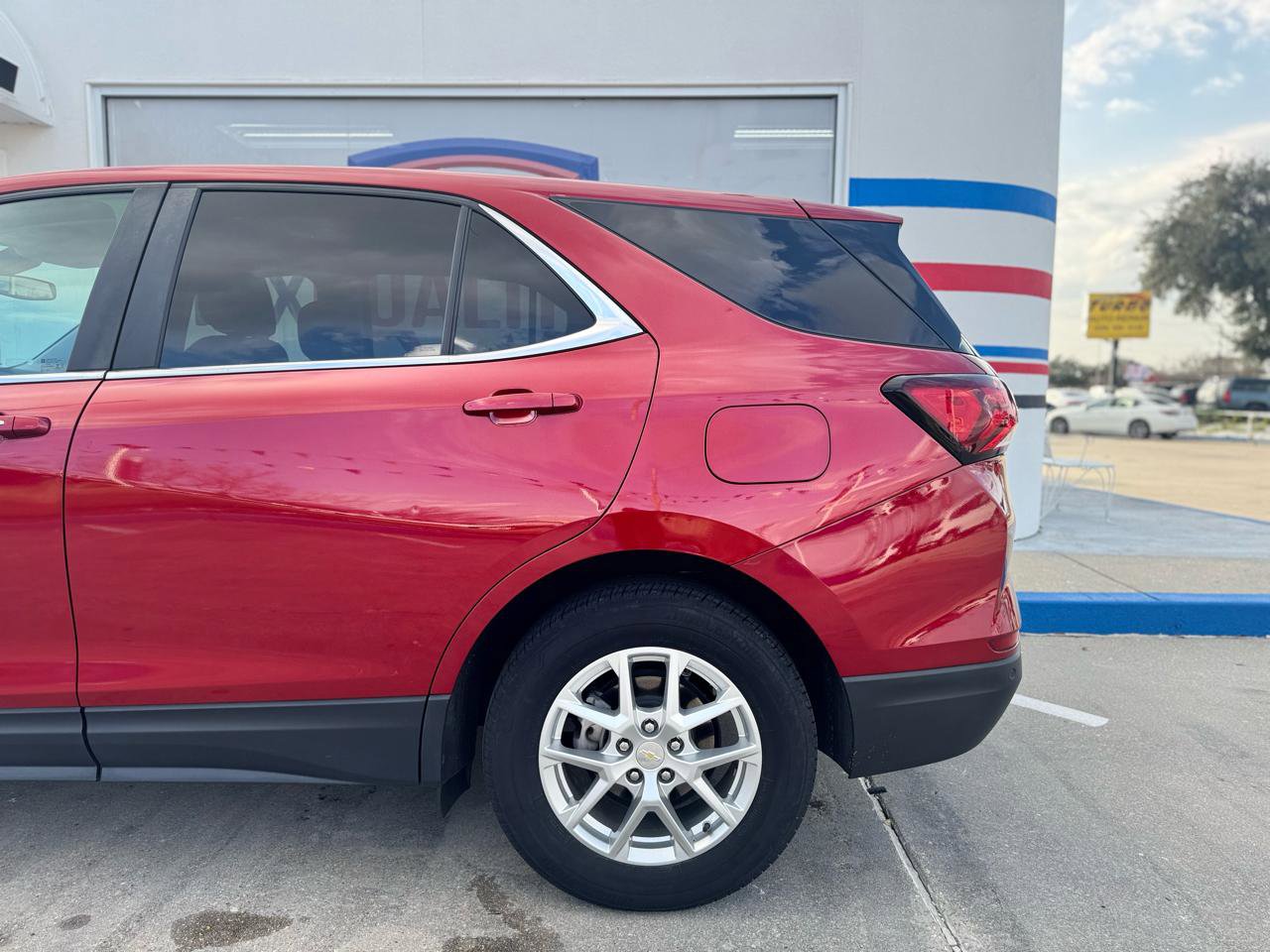 Used 2022 Chevrolet Equinox LT image 23