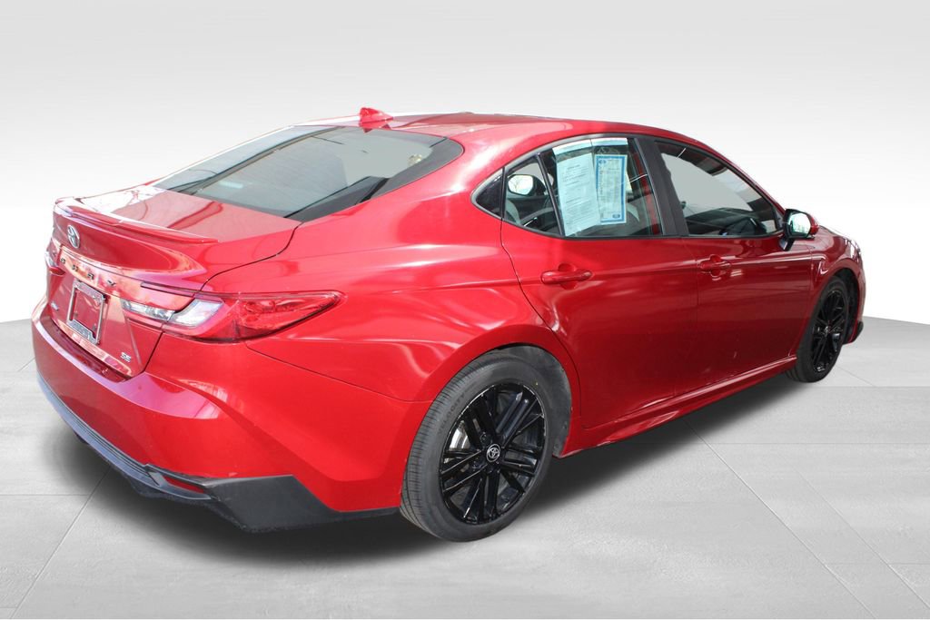 Used 2025 Toyota Camry SE FWD image 17