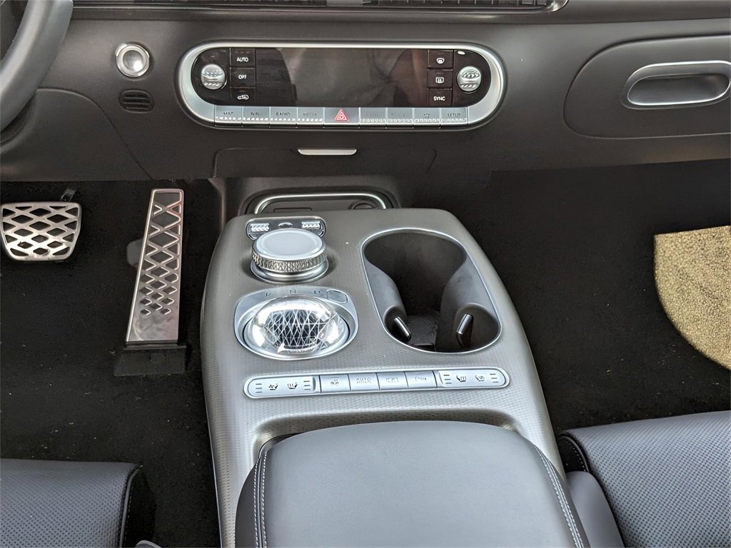 Used 2023 Genesis GV60 Performance image 12