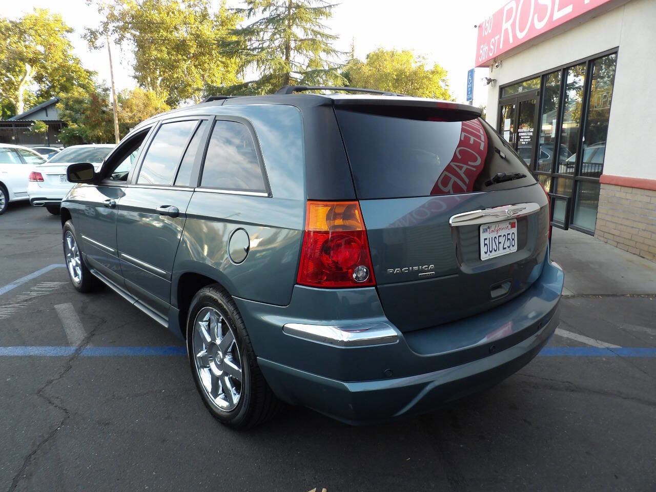 Used 2006 Chrysler Pacifica Limited image 4