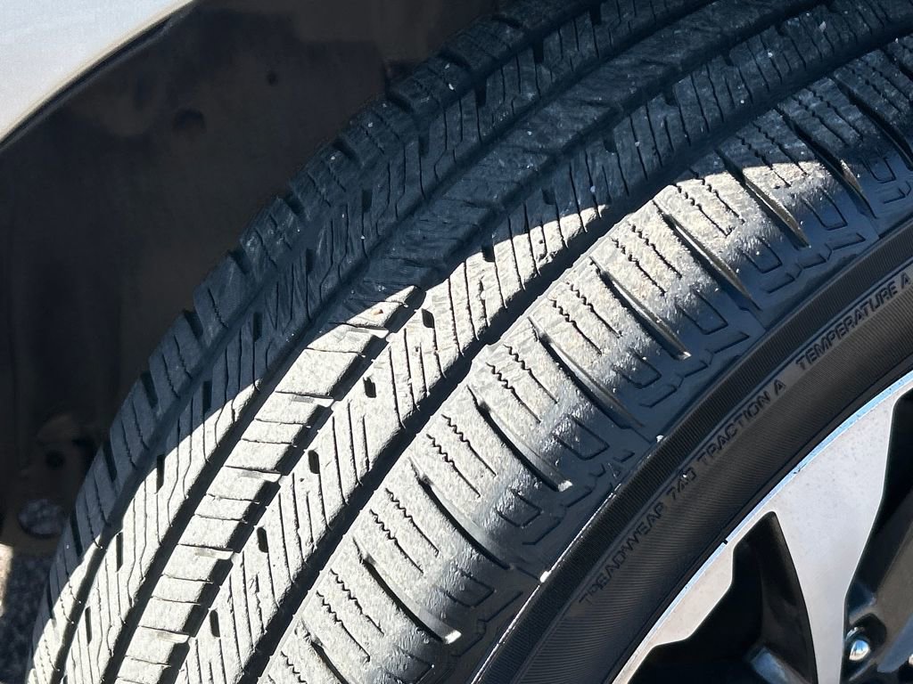 Used 2017 Subaru Outback 2.5i Limited image 29