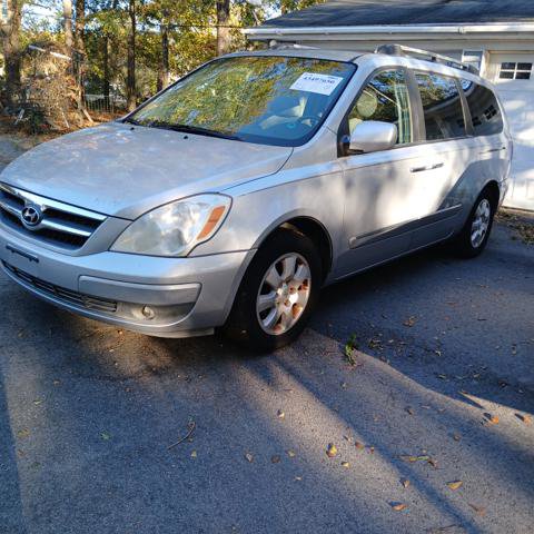 Used 2007 Hyundai Entourage SE
