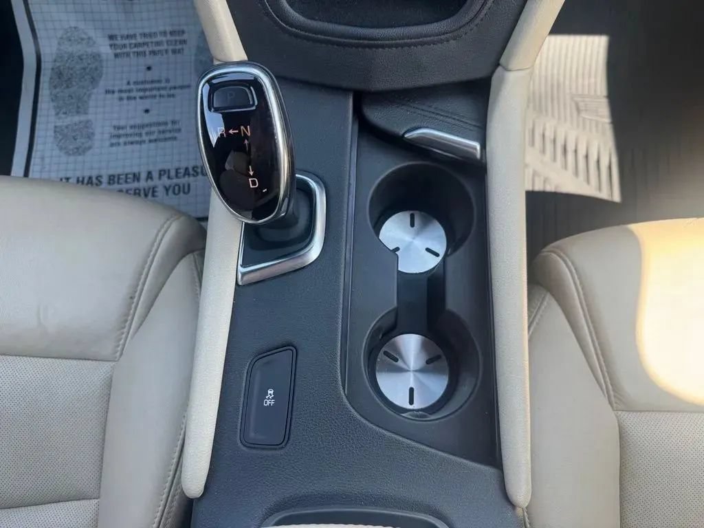 Used 2018 Cadillac XT5 Luxury w/ Driver Awareness Package FWD image 26