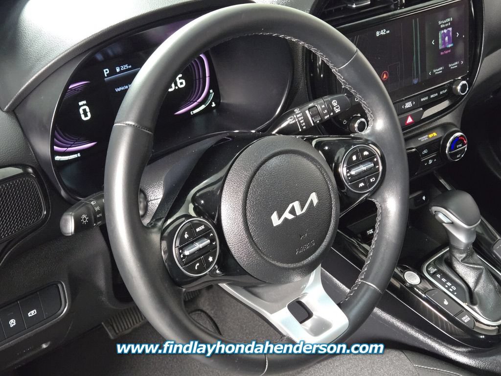 Used 2023 Kia Soul EX FWD image 25
