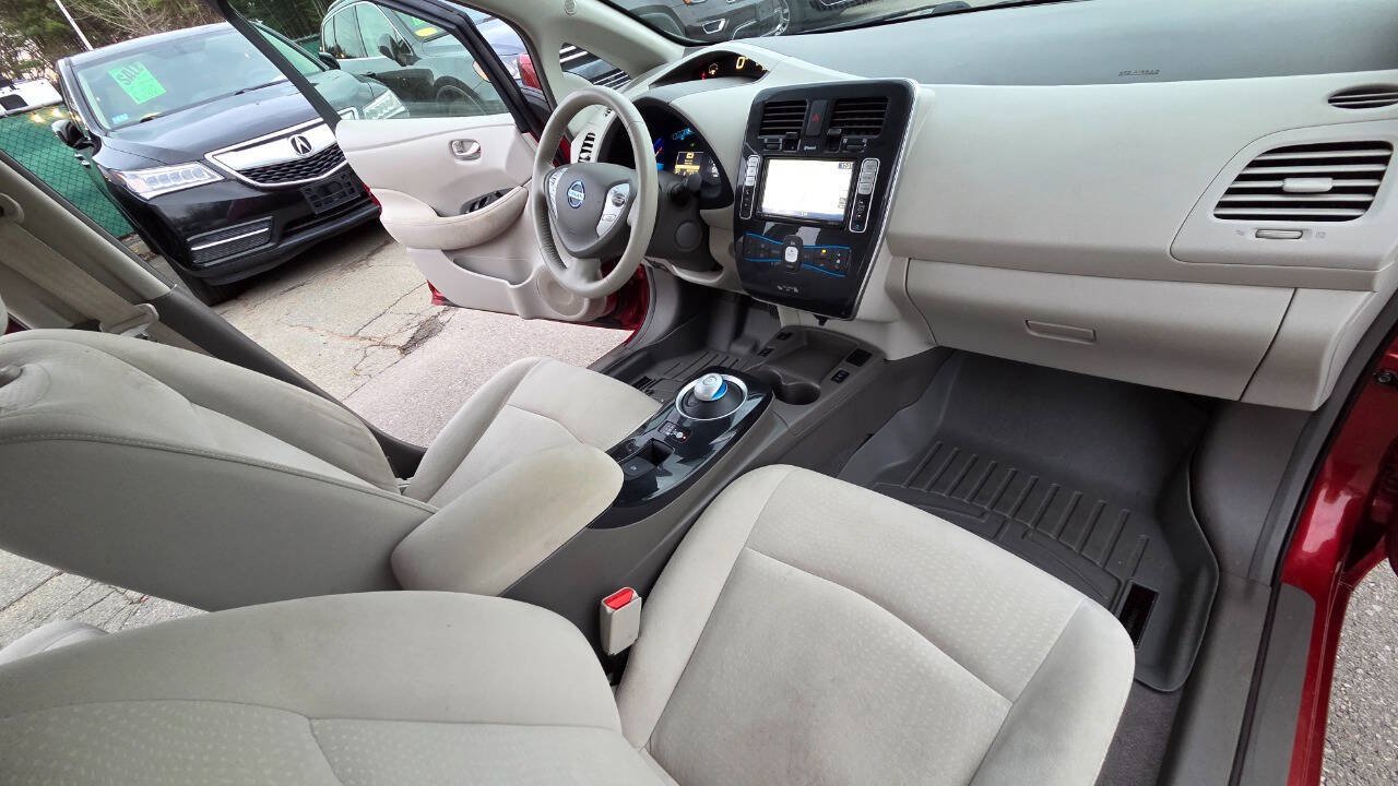 Used 2012 Nissan Leaf SV FWD image 38
