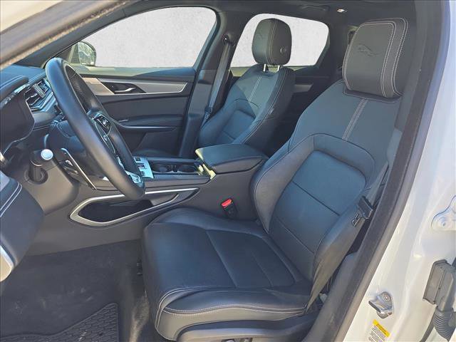 Certified 2025 Jaguar F-PACE R-Dynamic S image 15