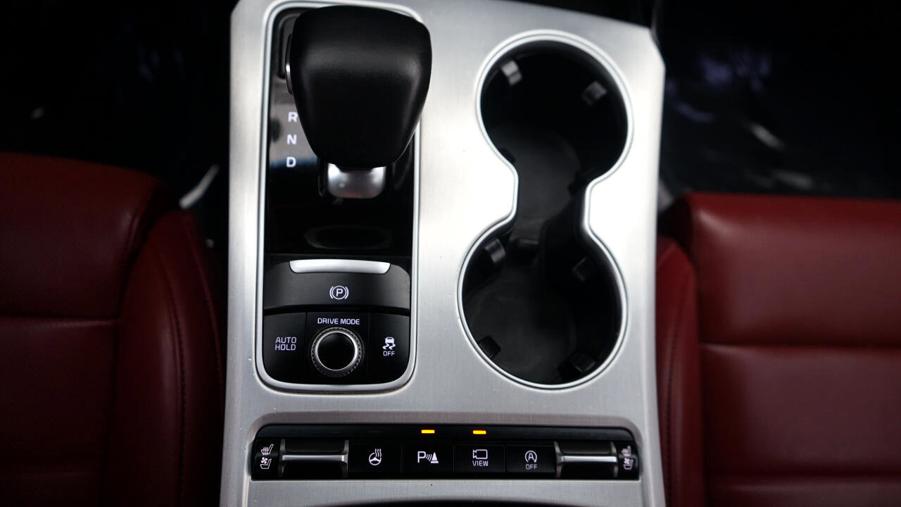 Used 2021 Kia Stinger GT2 image 18