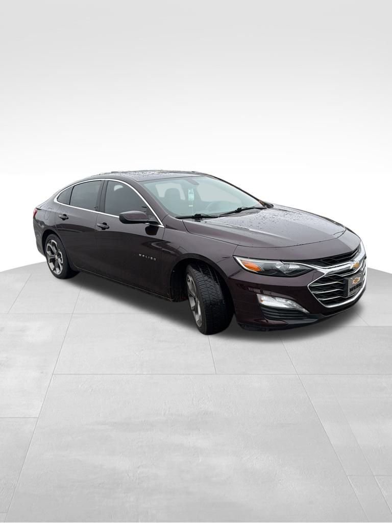 Used 2021 Chevrolet Malibu LT image 16