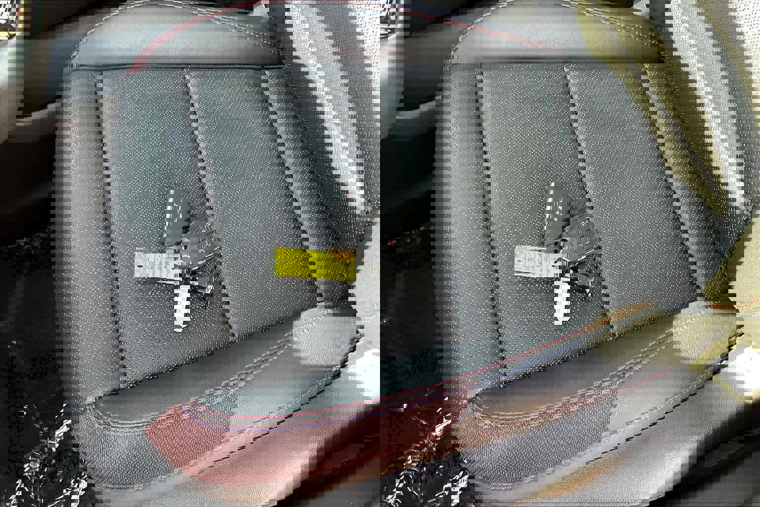 Used 2025 Chevrolet Equinox RS w/ Safety and Technology Package AWD/4WD image 15