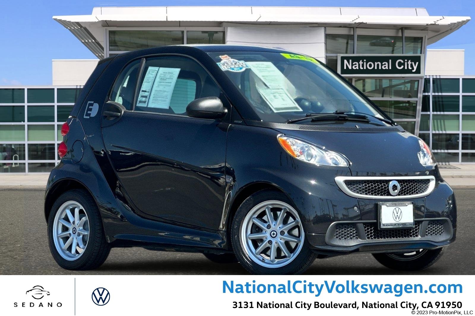 Used 2016 smart fortwo passion image 1