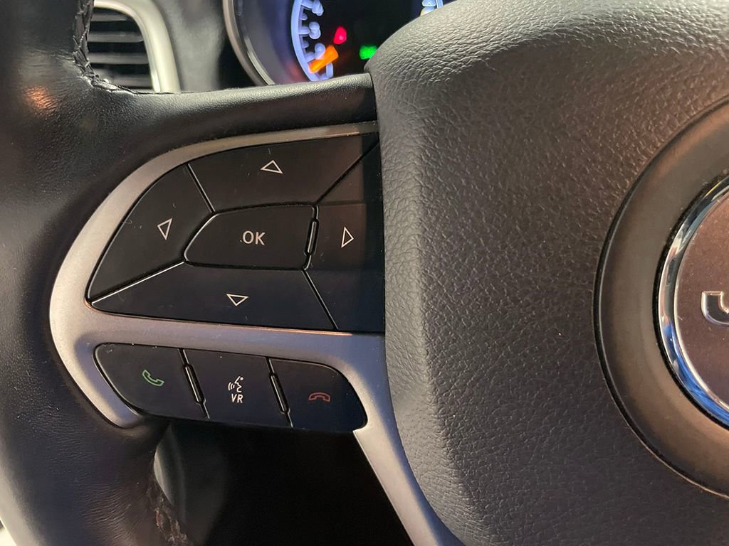 Used 2020 Jeep Grand Cherokee Limited w/ Luxury Group II AWD/4WD image 30