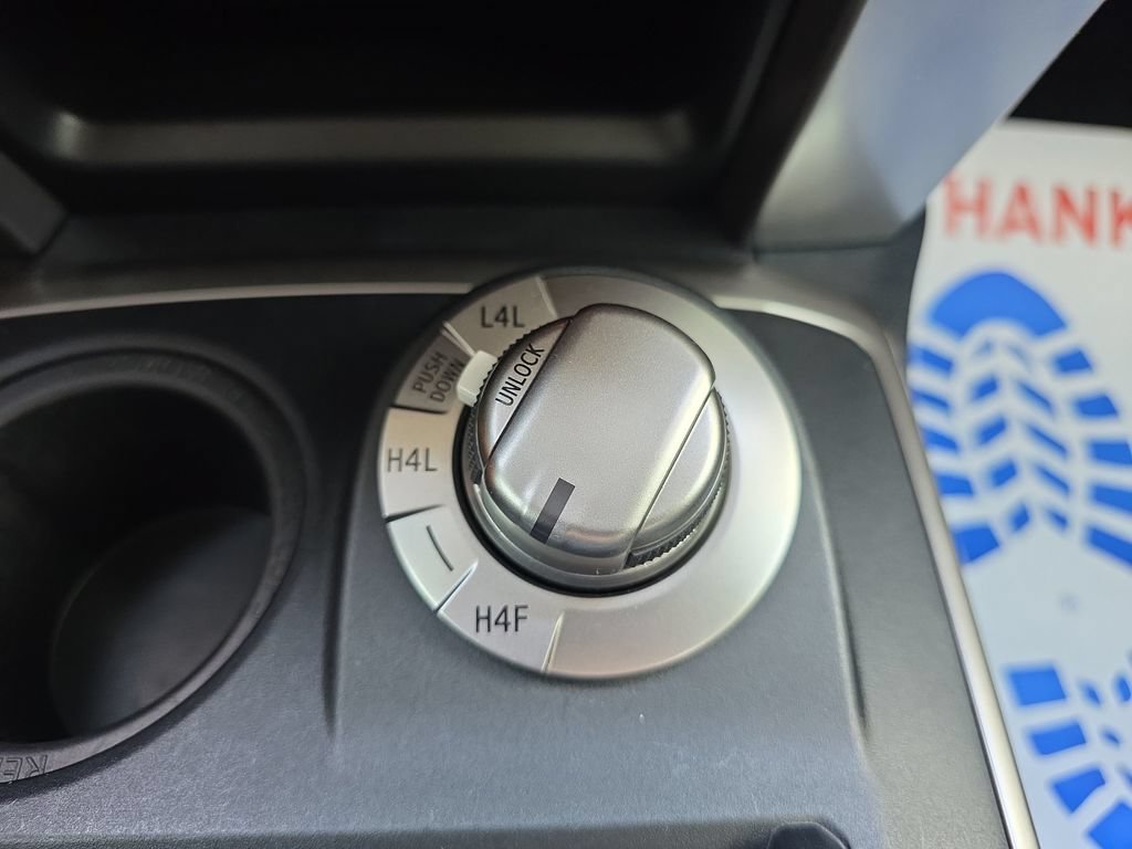 Used 2024 Toyota 4Runner Limited AWD/4WD image 30