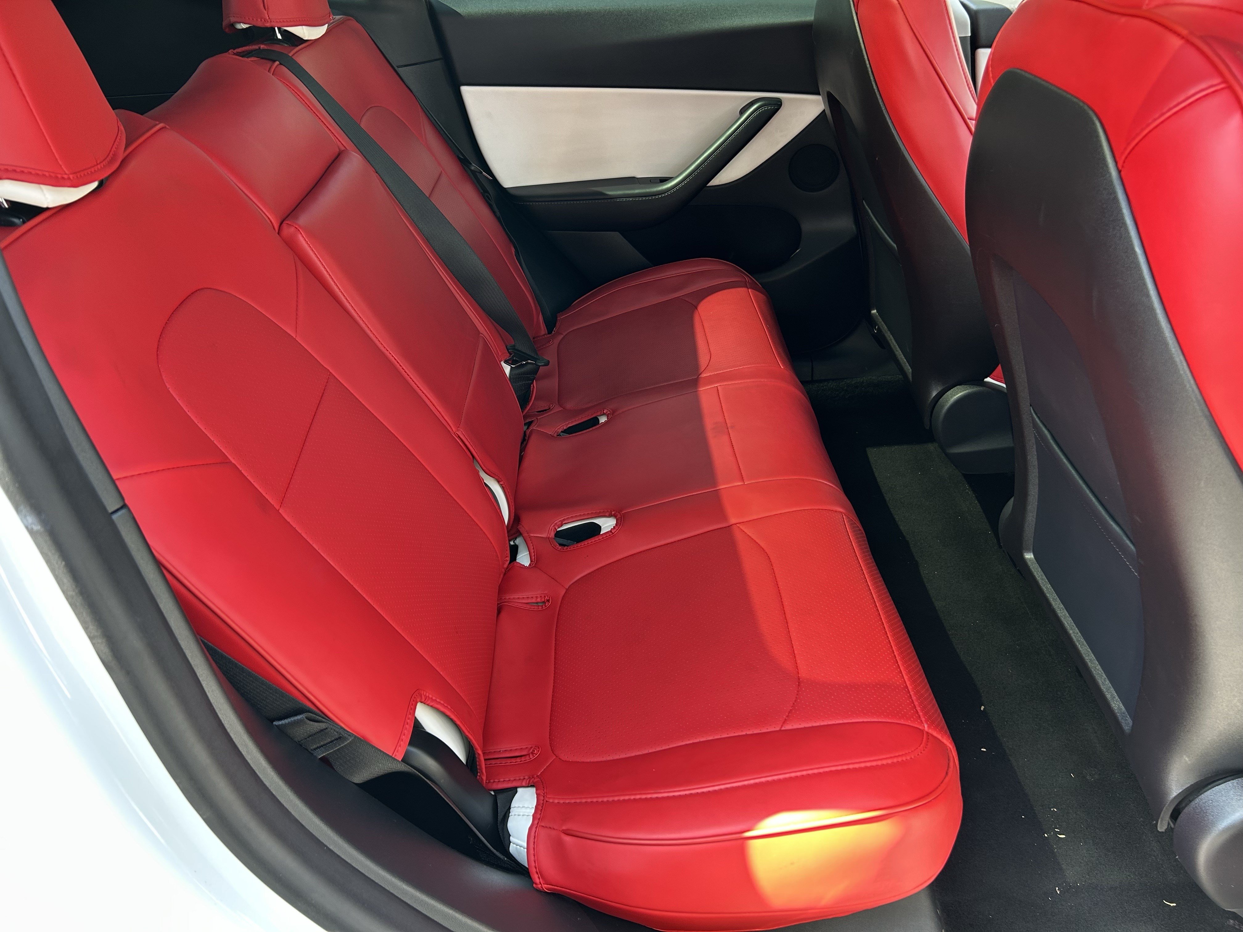 Used 2021 Tesla Model Y Long Range AWD/4WD image 10