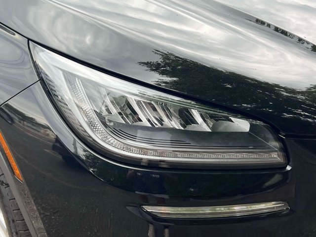 Used 2022 Lincoln Corsair AWD w/ Equipment Group 101A image 13