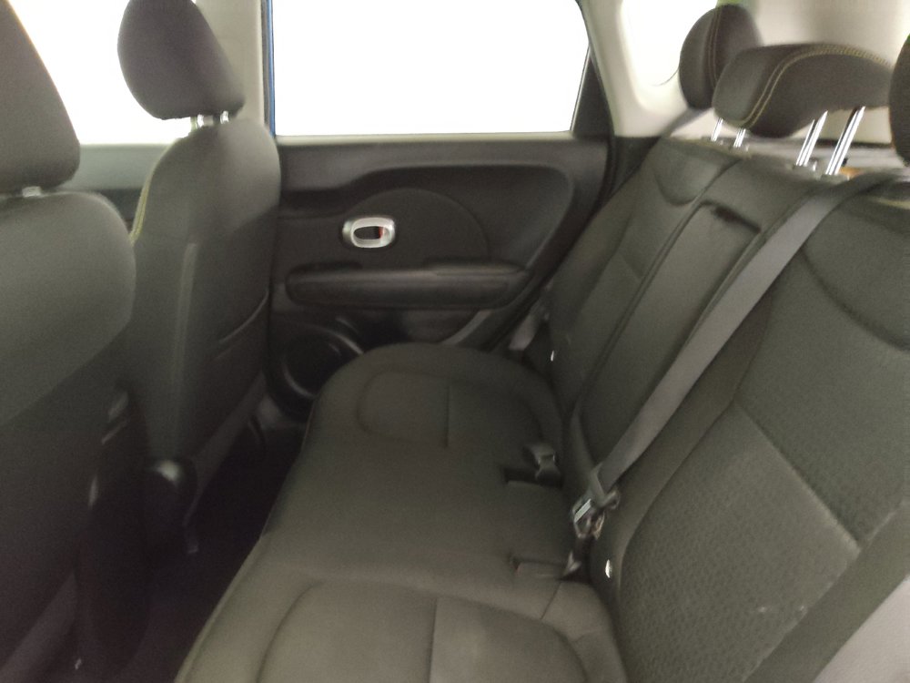 Used 2016 Kia Soul + w/ Designer's Package FWD image 18