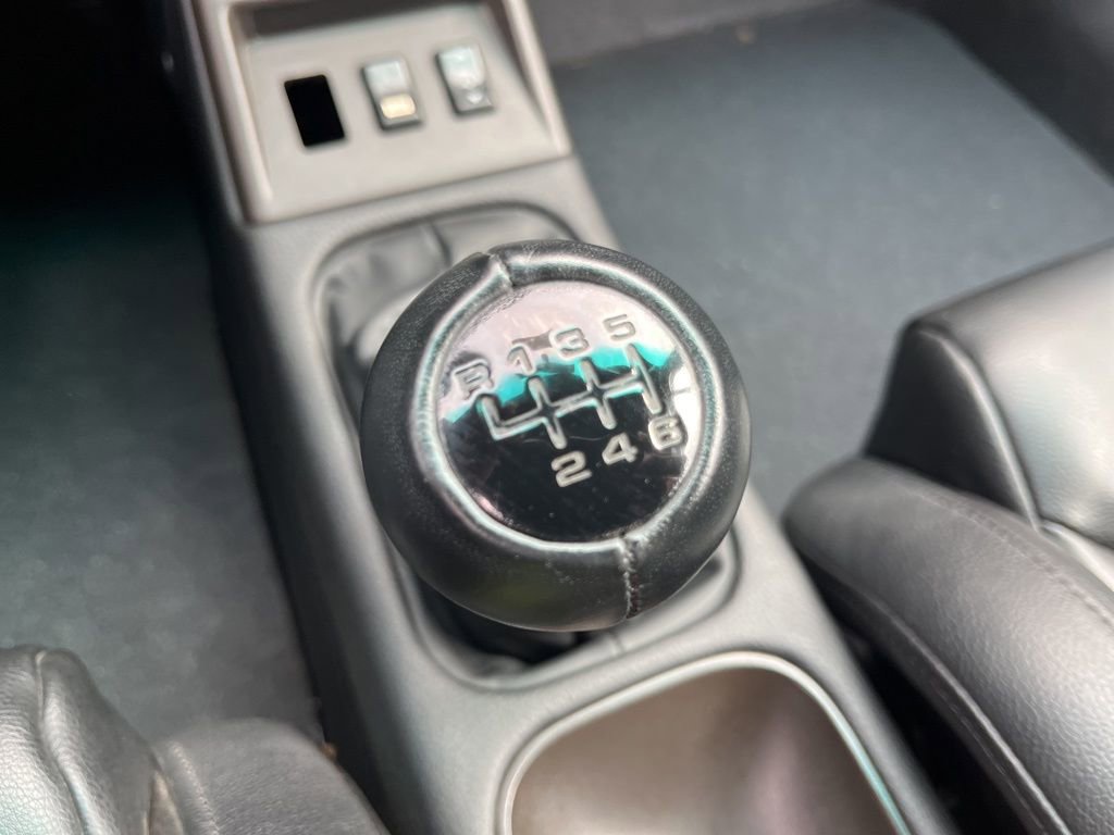 Used 1995 Porsche 911 Carrera 4 image 33