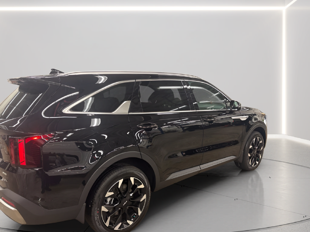 Certified 2026 Kia Sorento EX AWD/4WD image 29