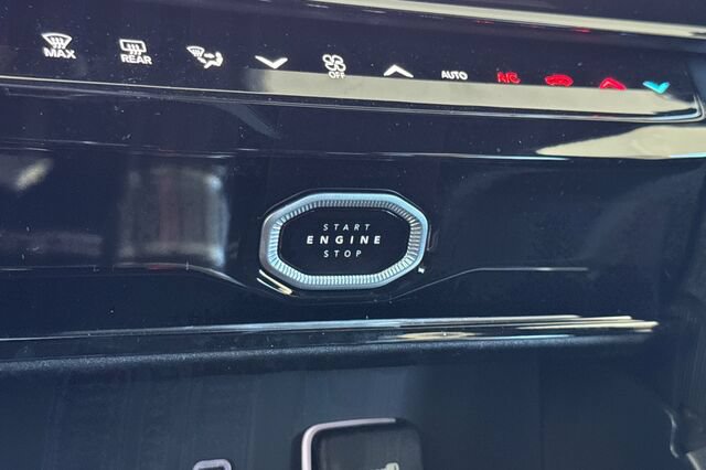 New 2026 Jeep Grand Cherokee L Limited AWD/4WD image 21