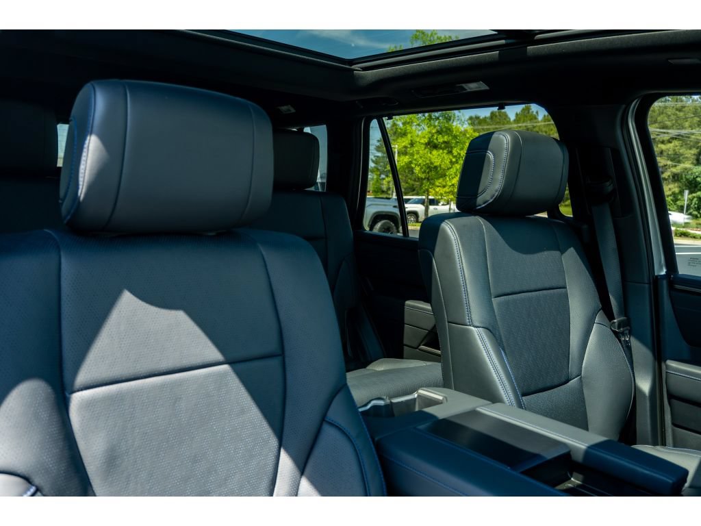 New 2026 Toyota Sequoia Platinum AWD/4WD image 20