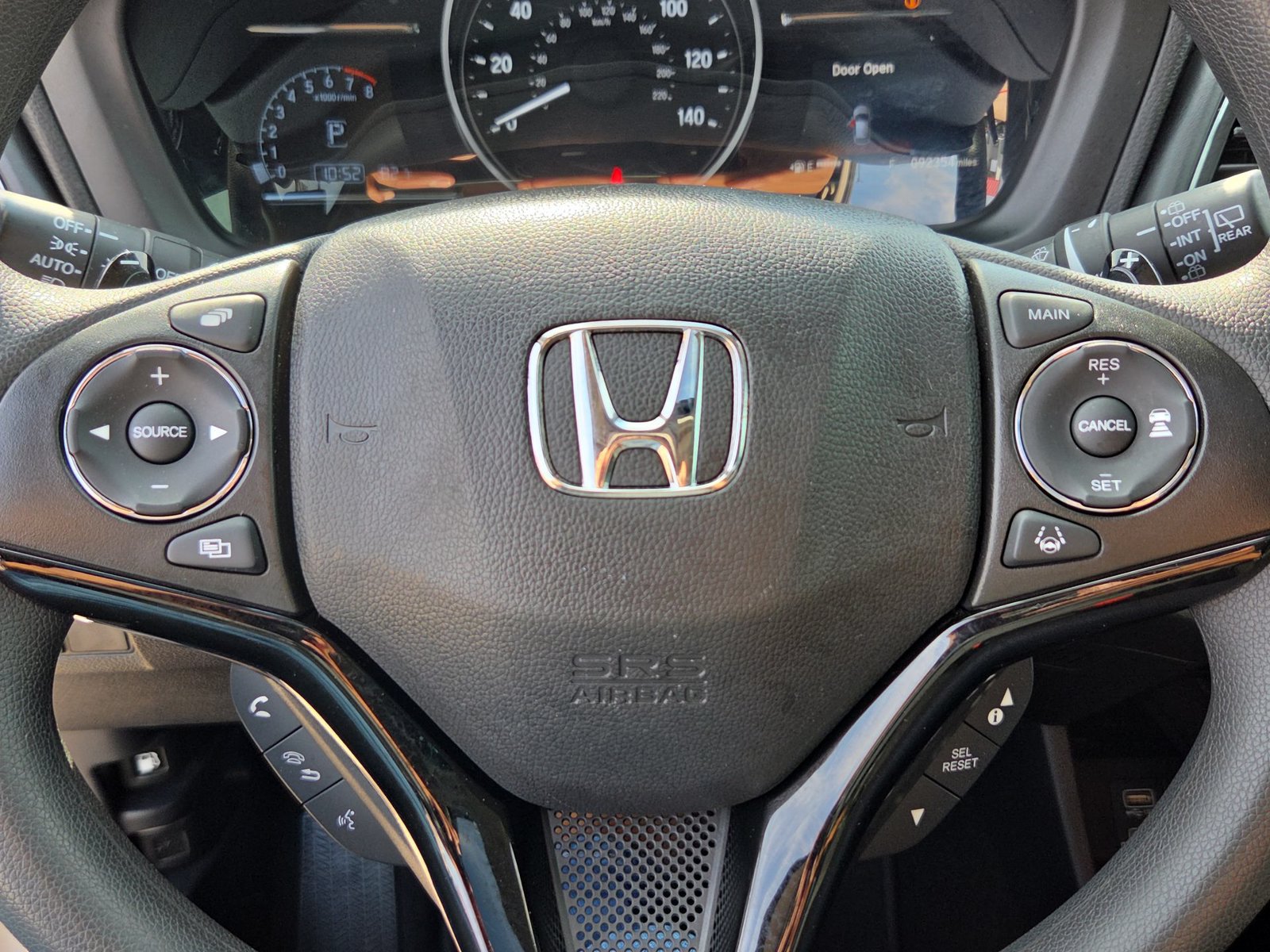 Used 2019 Honda HR-V EX image 11