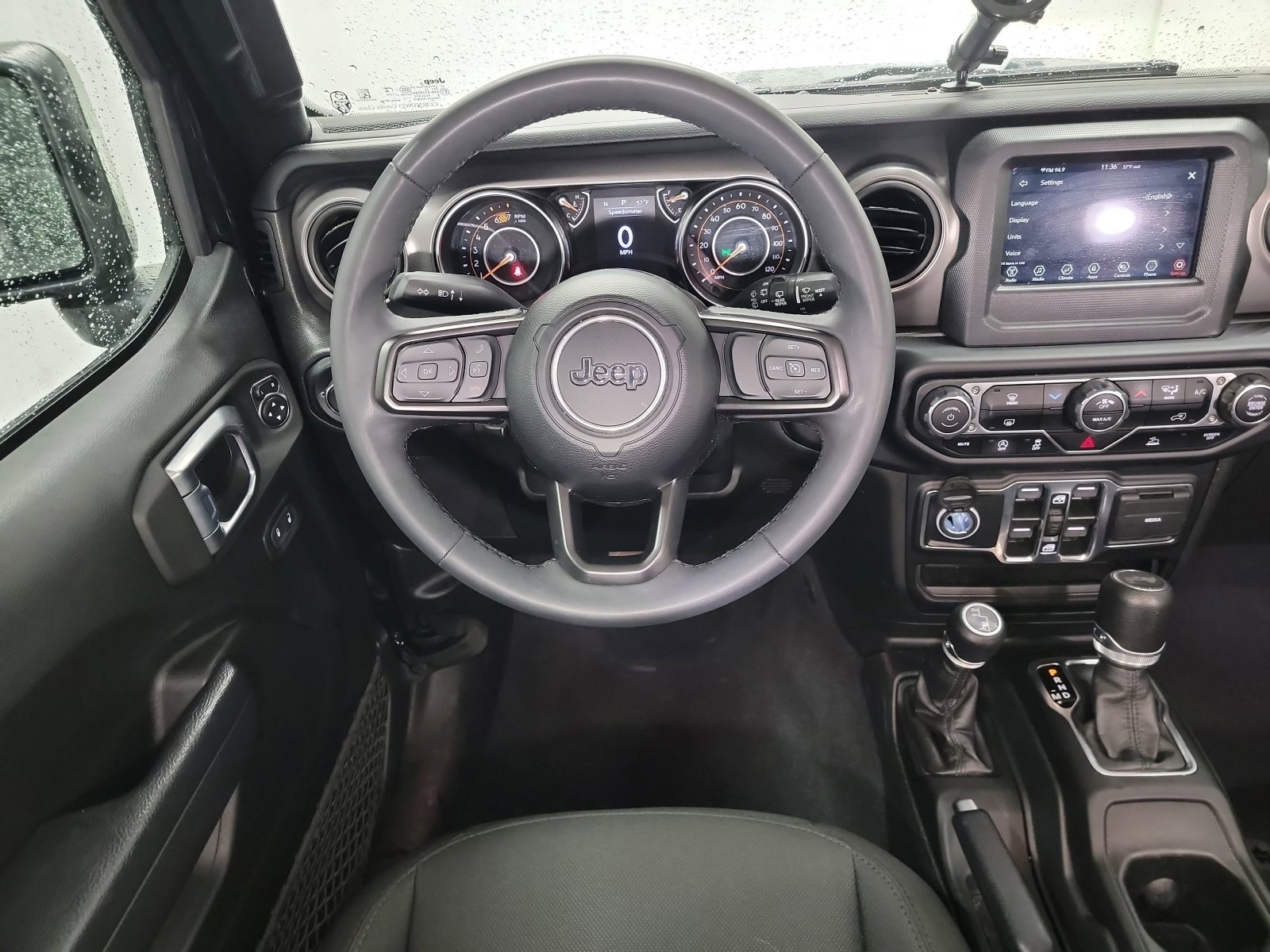 Used 2023 Jeep Wrangler Unlimited Sport image 16