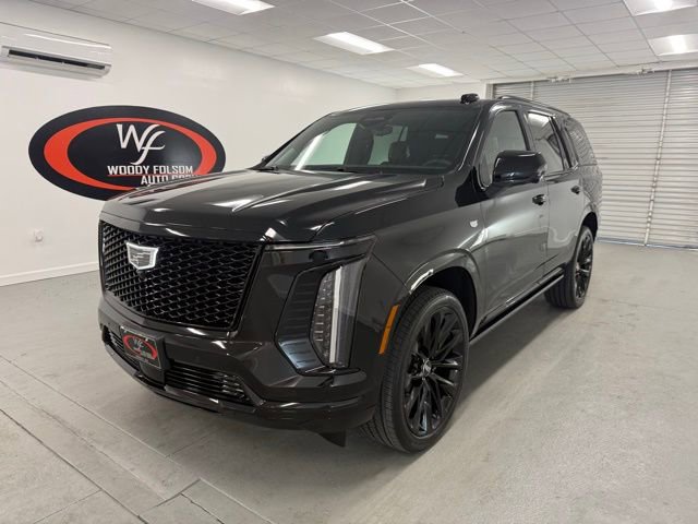 Used 2026 Cadillac Escalade Platinum Sport w/ LPO, ONYX Package image 2
