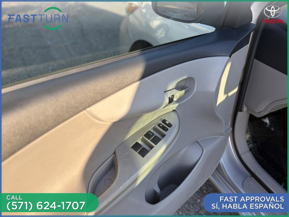 Used 2012 Toyota Corolla LE image 11