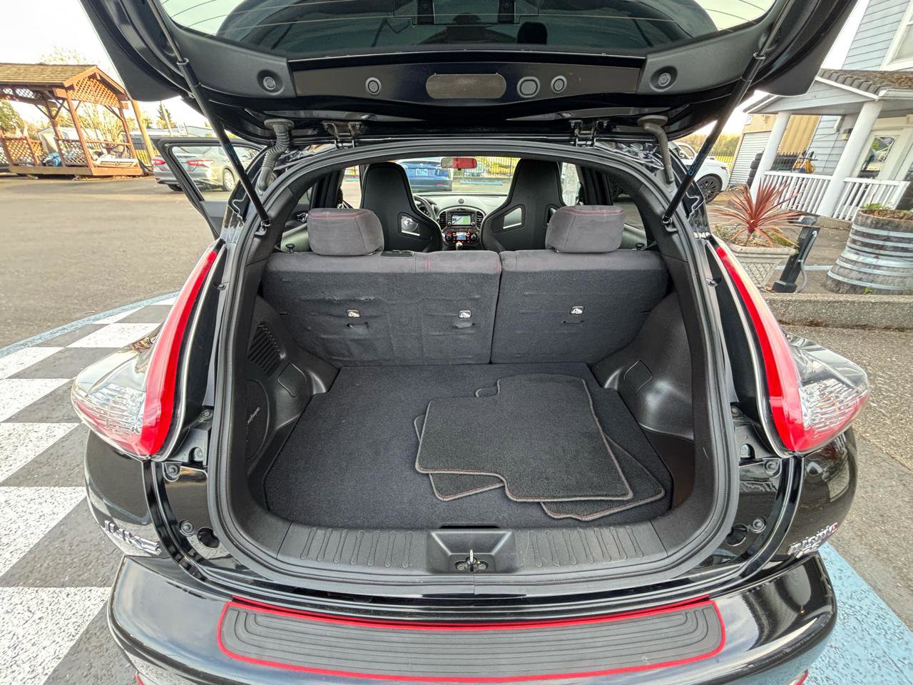 Used 2016 Nissan Juke NISMO RS FWD image 26