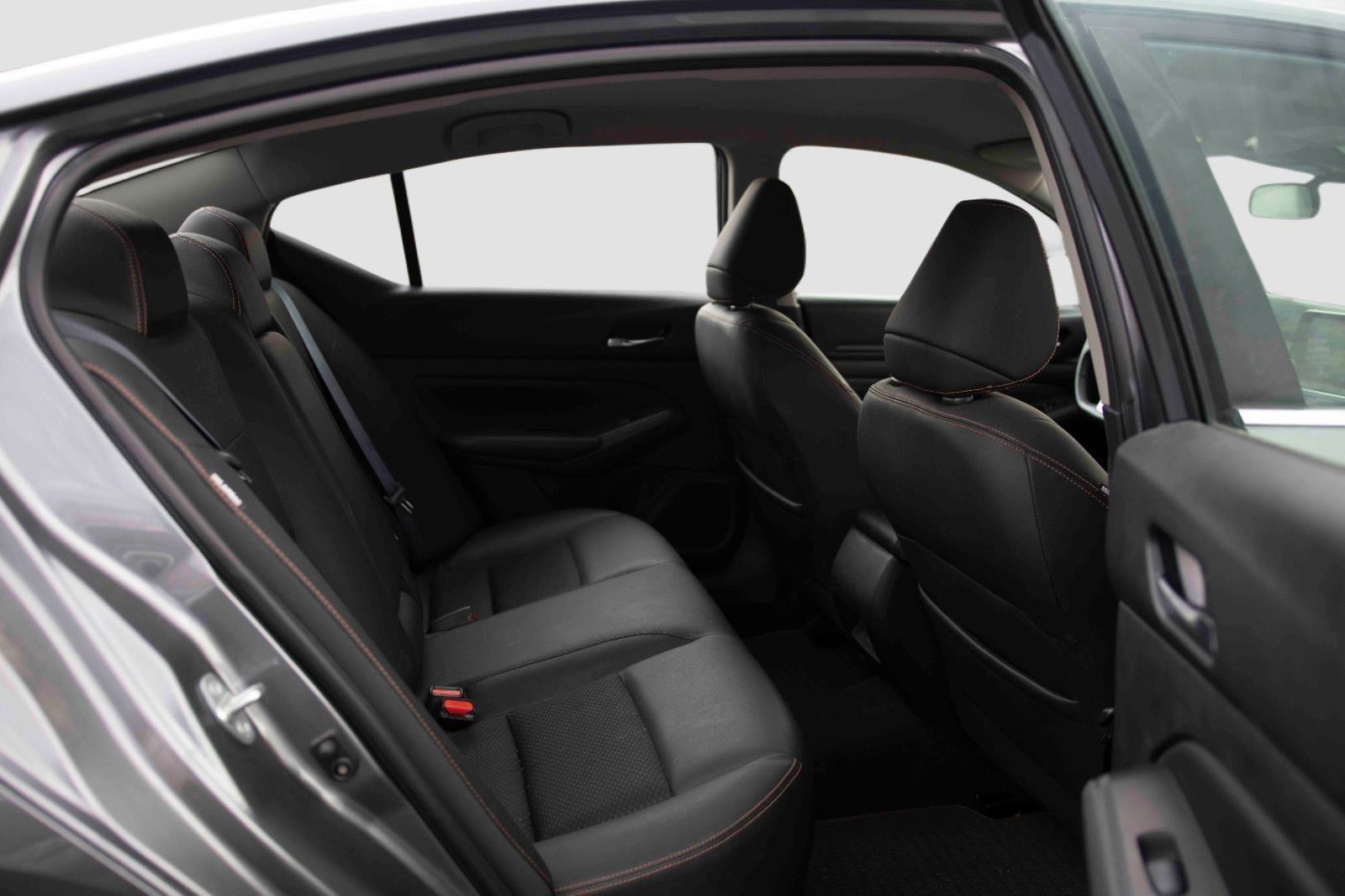 Used 2020 Nissan Altima 2.5 SR image 13