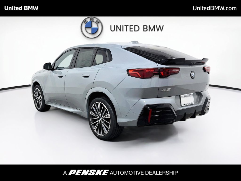 New 2027 BMW X2 xDrive28i w/ Technology Package AWD/4WD image 7