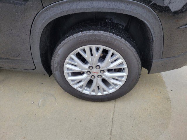 Used 2024 GMC Acadia Elevation w/ Luxury Package image 9