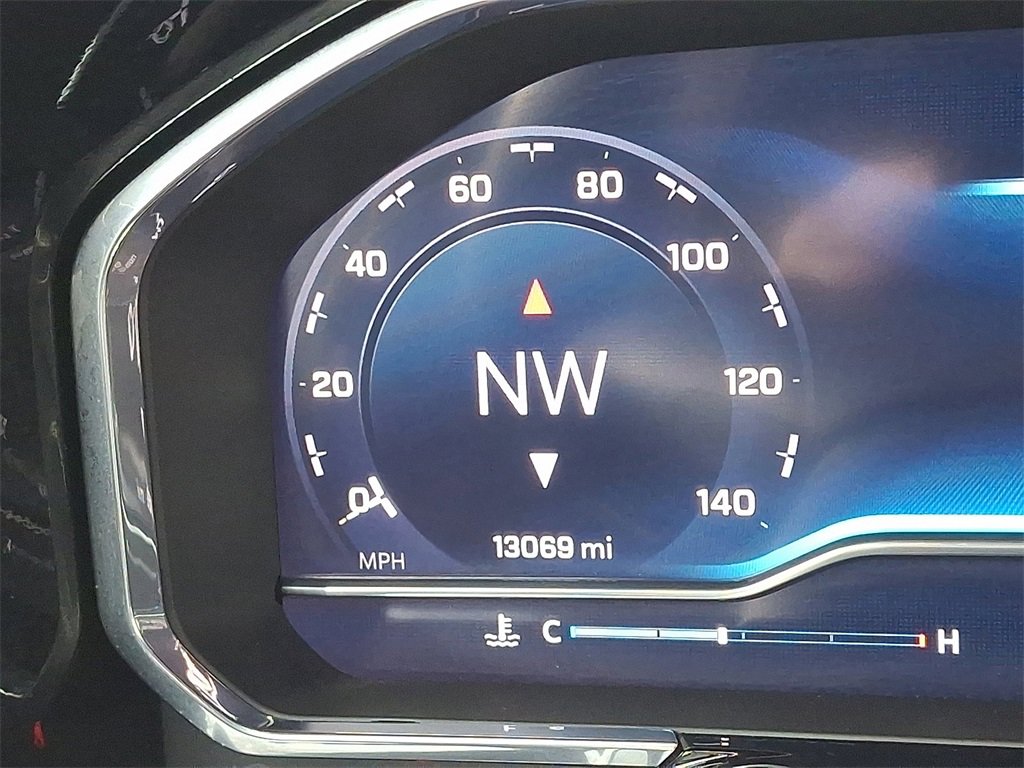 Used 2024 Chevrolet Silverado 3500 High Country w/ High Country Premium Package image 21