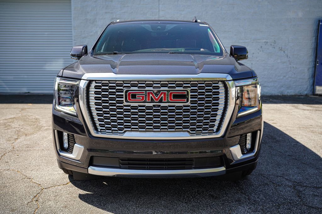 Used 2024 GMC Yukon Denali w/ Advanced Technology Package AWD/4WD image 5