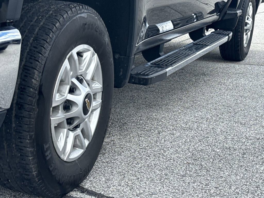 Certified 2025 Chevrolet Silverado 2500 LT w/ Convenience Package image 18