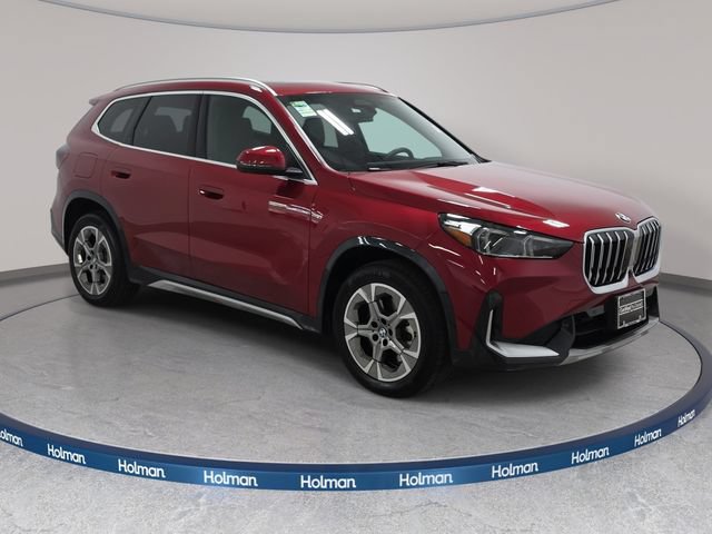 Used 2026 BMW X1 xDrive28i w/ Technology Package AWD/4WD image 3