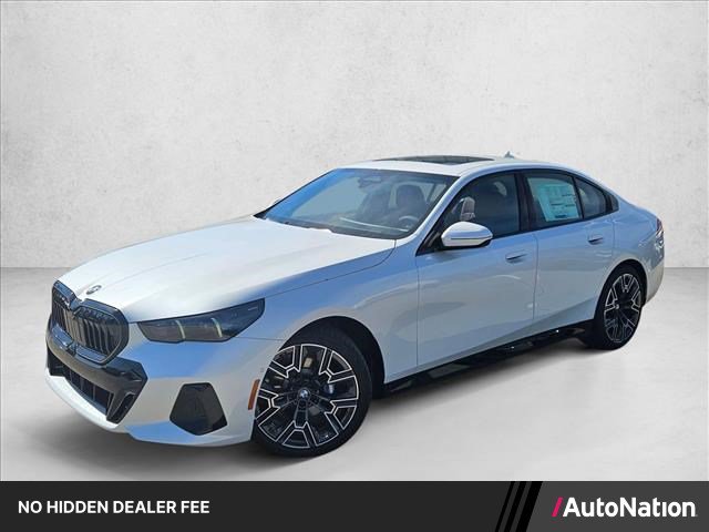 Used 2026 BMW 530i xDrive AWD/4WD image 1