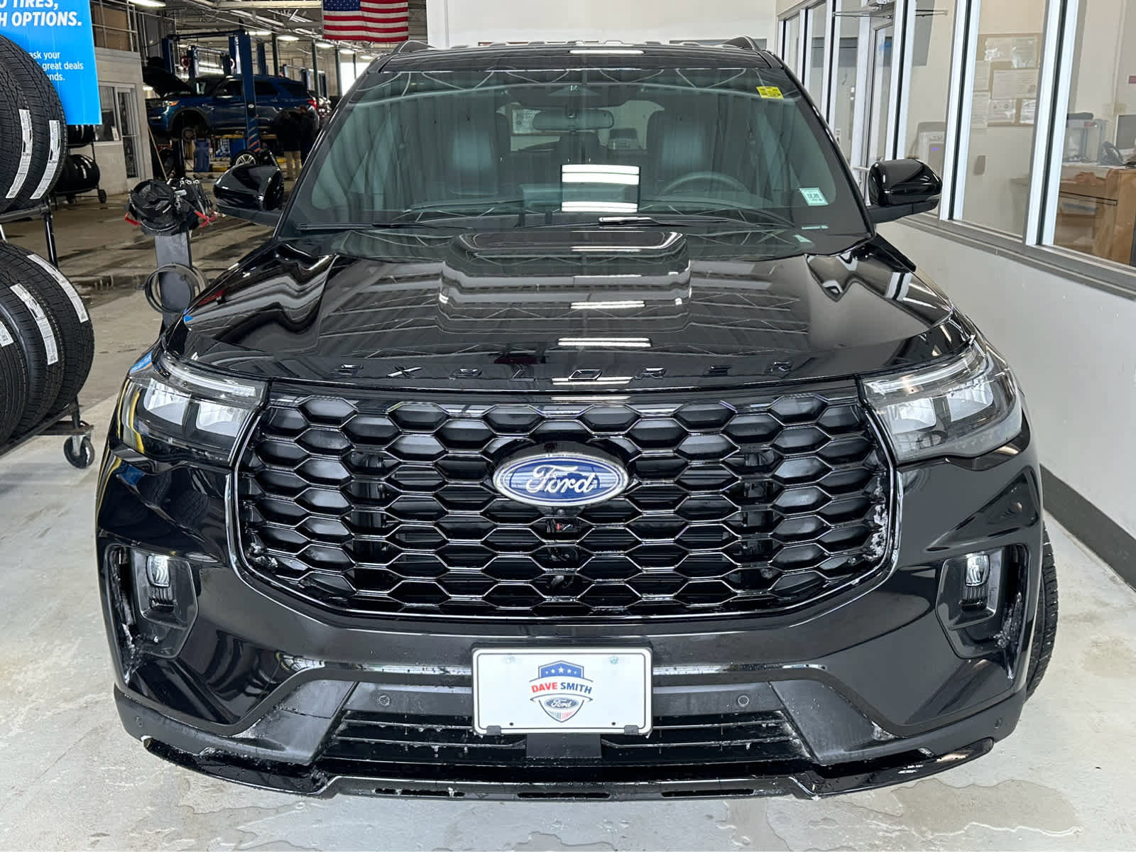 New 2026 Ford Explorer ST-Line w/ ST-Line Street Pack image 3