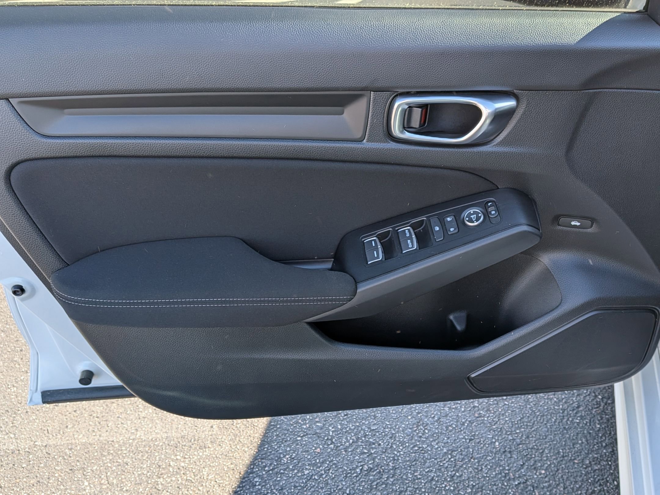 Used 2025 Honda Civic Sport image 11