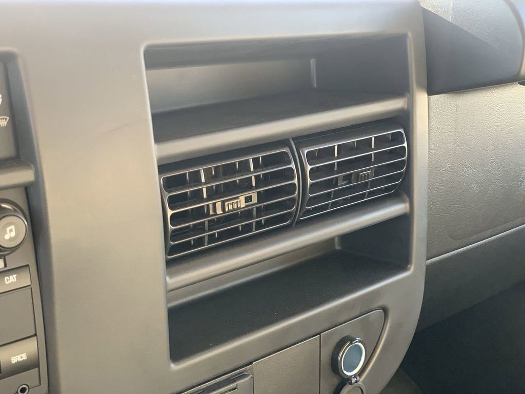 New 2025 Chevrolet Express 3500 w/ Power Convenience Package image 16