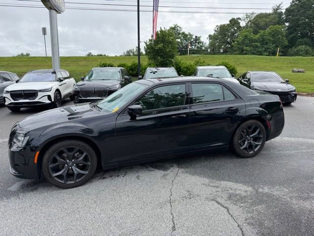 Used 2021 Chrysler 300 Touring w/ Sport Appearance Package RWD image 2