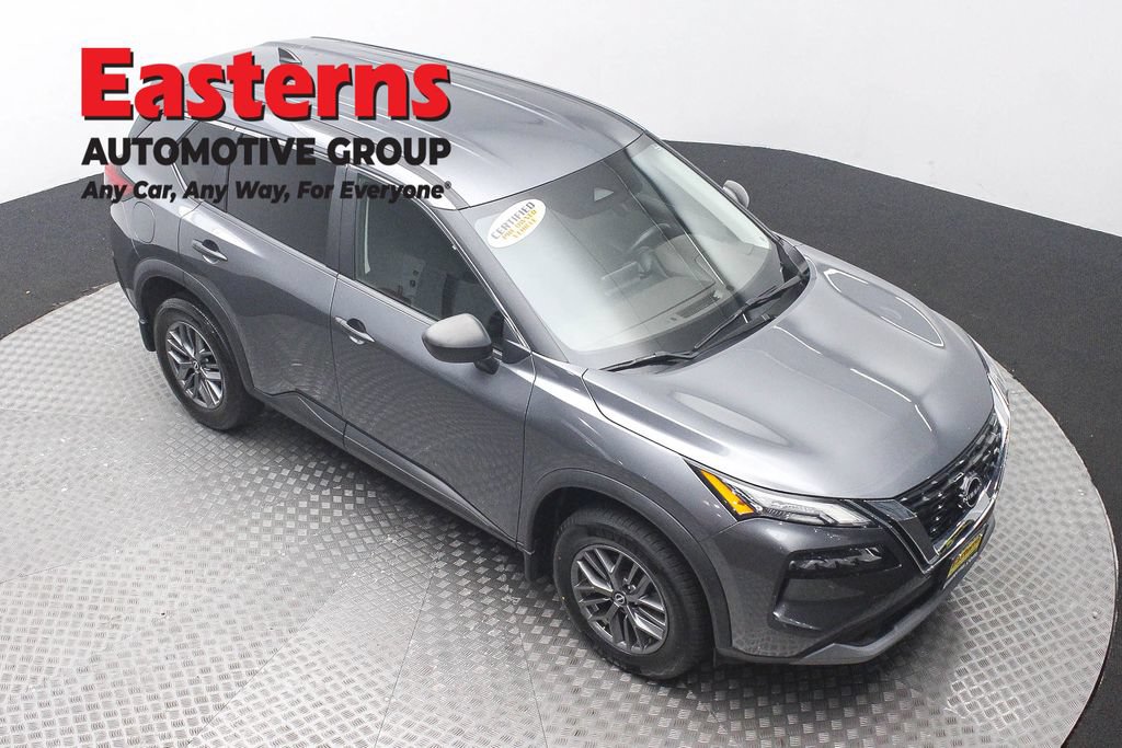 Used 2023 Nissan Rogue S AWD/4WD image 3